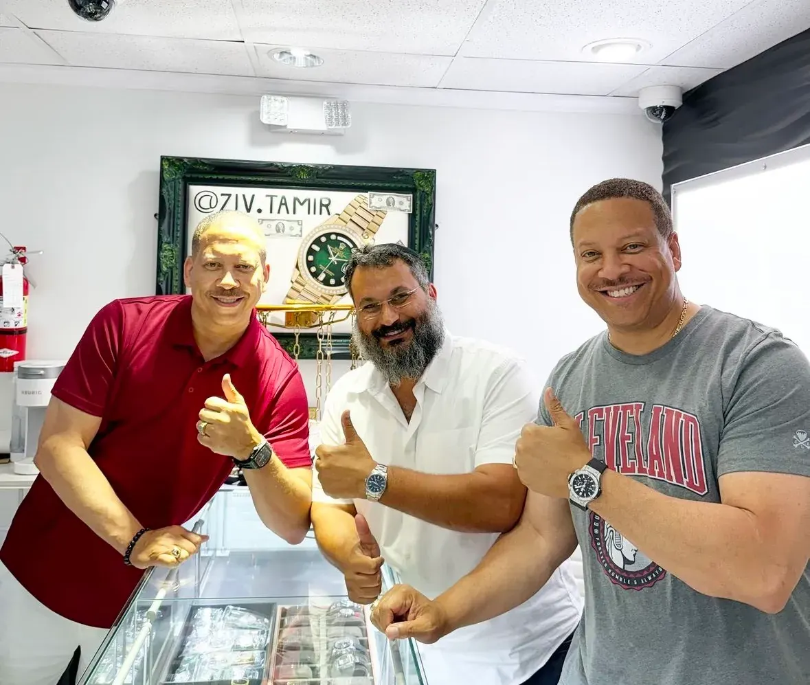 Ziv Tamir in the Seybold shop